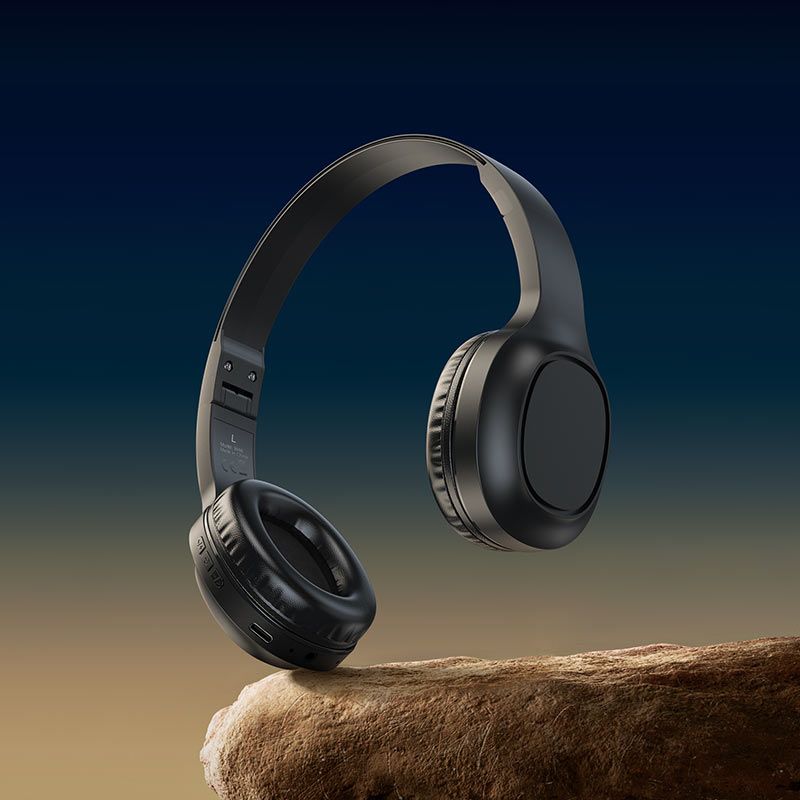 Hoco W46 Wireless Bluetooth Over-Ear Headphones | Hi-Fi Stereo Sound, 20H Playtime, Bluetooth 5.3, Foldable Headset with Microphone