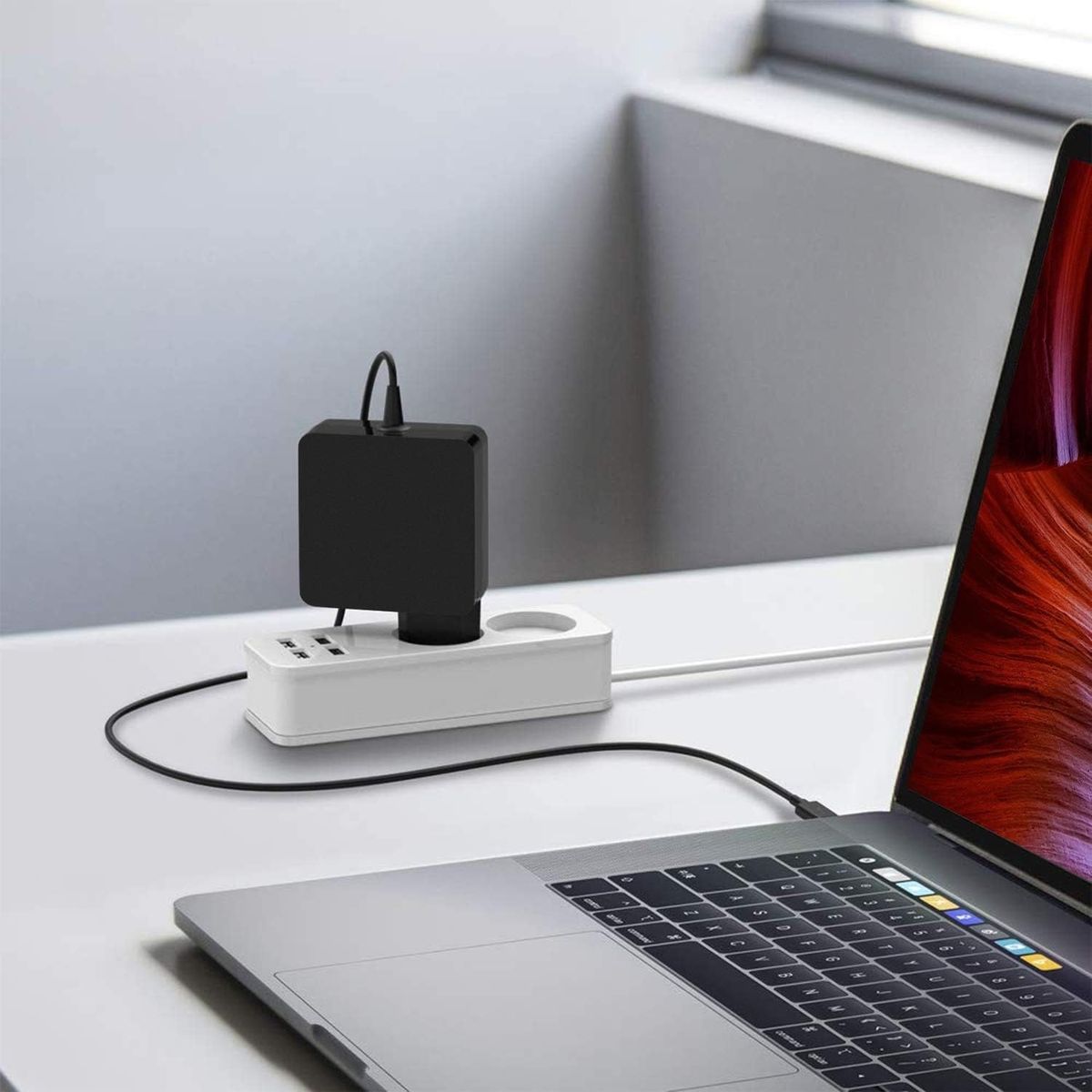 Universal 65W USB-C Laptop Charger | Type-C PD Fast Charging Power Adapter Compatible with HP, Dell, Lenovo, ASUS, Acer, Huawei, MacBook & More