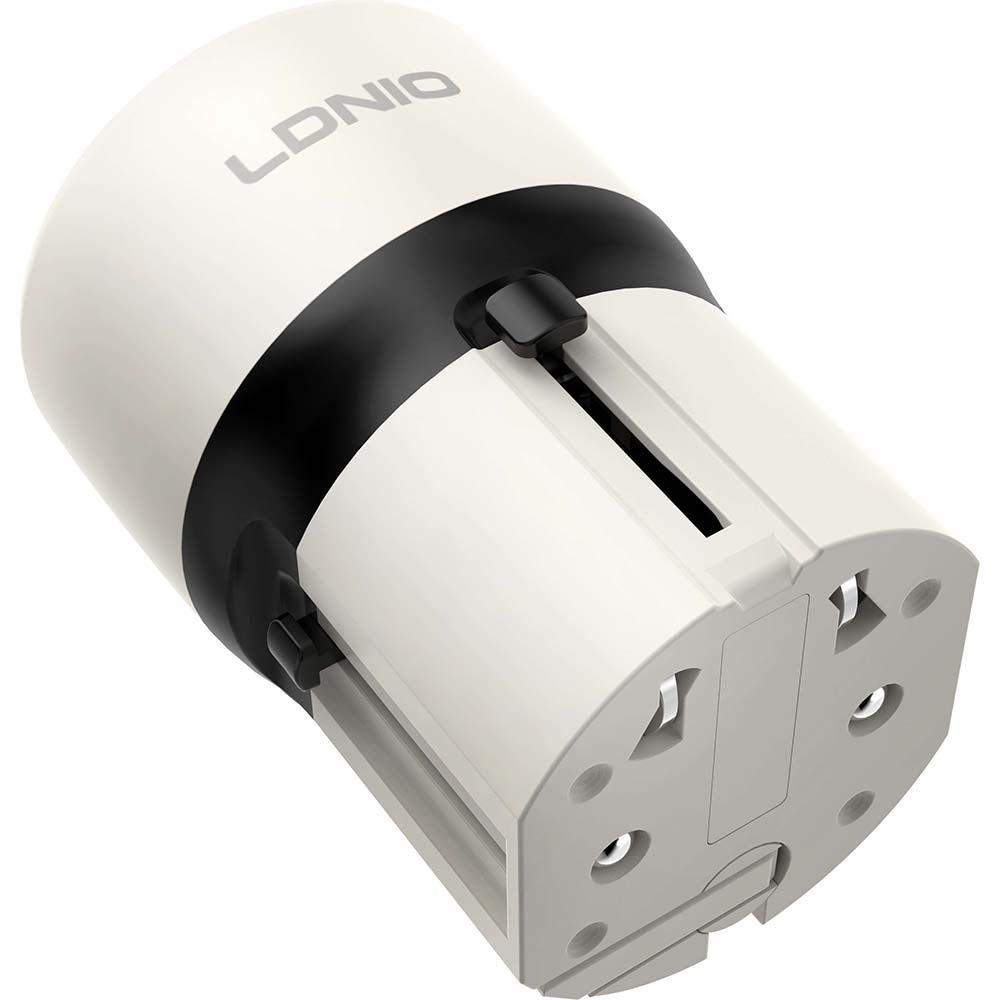 LDNIO Q2319 30W Universal Fast Charger with USB-C to Lightning Cable (1M) | USB-C PD & USB-A Travel Adapter