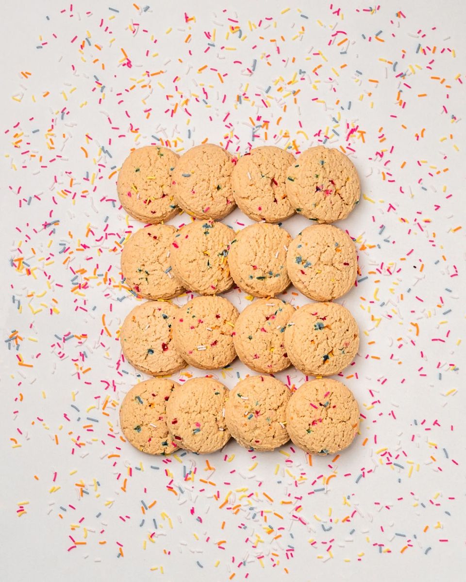 Kookie Factory Shortbread Cookies Bucket 9L | Buttery Crunchy Tea Time Biscuits